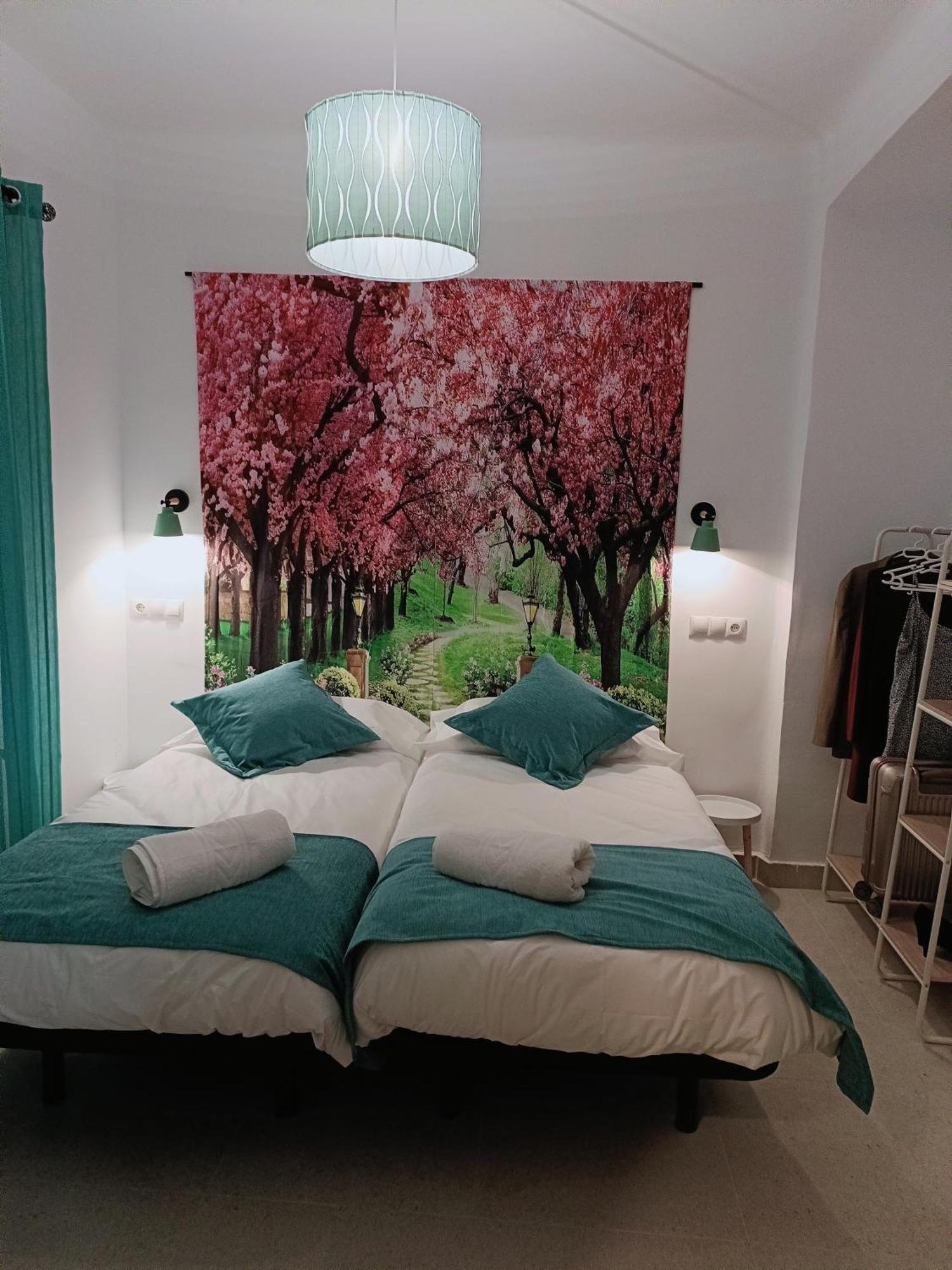 Violeta Suite Madrid Exterior photo